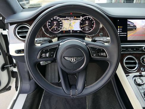 Used 2023 Bentley Continental GT Mulliner AWD/4WD image 18