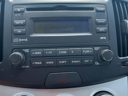 Used 2008 Hyundai Elantra SE image 11