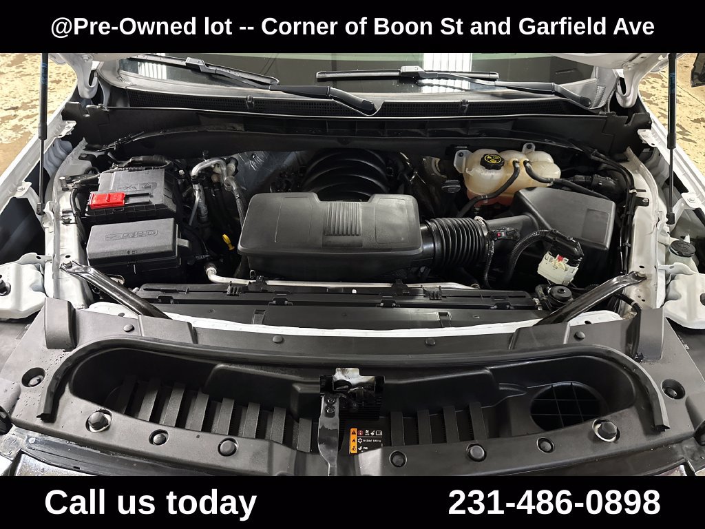Used 2023 GMC Yukon SLT w/ SLT Premium Package AWD/4WD image 10