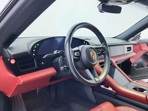 Used 2020 Porsche Taycan 4S w/ Premium Package image 13