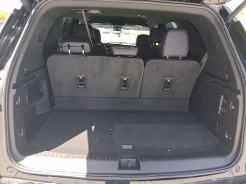 Used 2025 Chevrolet Traverse RS w/ LPO, Floor Liner Package FWD image 6