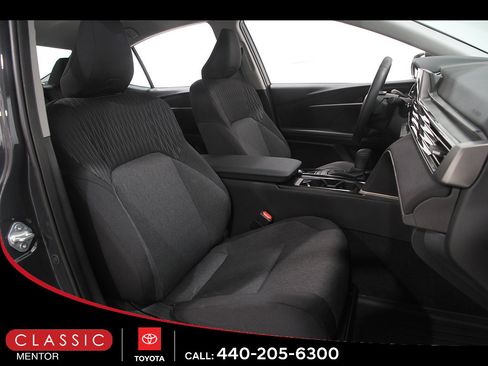 Certified 2025 Toyota Camry LE w/ Convenience Package AWD/4WD image 18