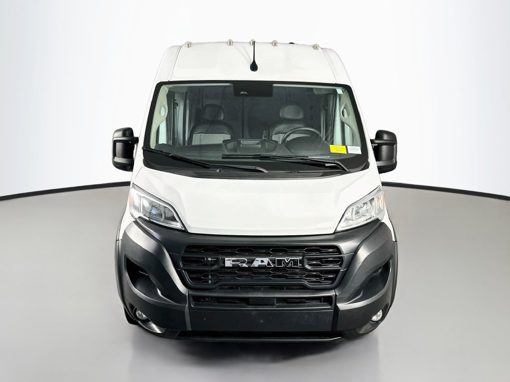 Used 2024 RAM ProMaster 2500 w/ Convenience Group FWD image 2