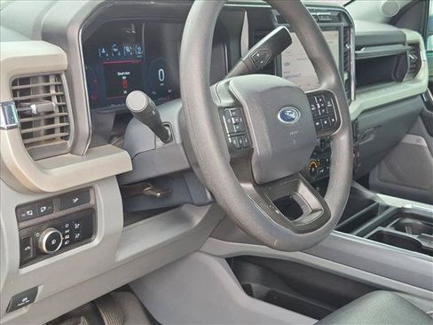 Certified 2024 Ford F250 XLT w/ XLT Premium Package AWD/4WD image 10