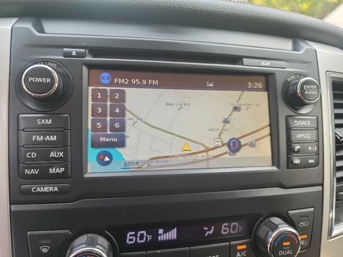 Used 2016 Nissan Titan SL RWD image 24
