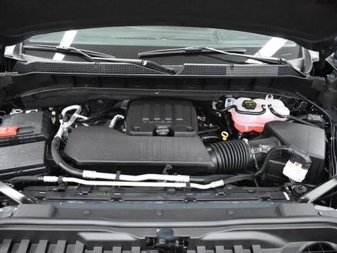 New 2025 Chevrolet Silverado 1500 LT AWD/4WD image 8