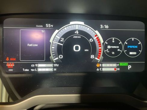 Used 2025 Toyota Tundra TRD Pro w/ TRD Pro Tow Package AWD/4WD image 11