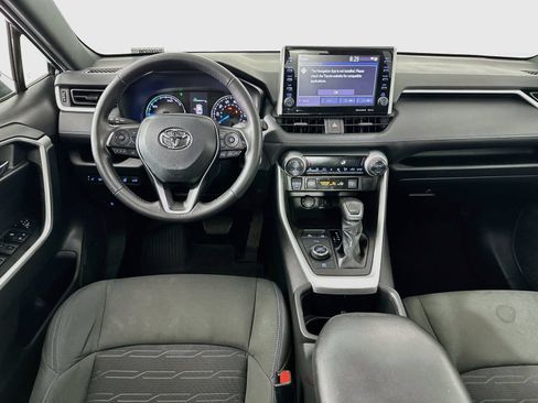 Certified 2022 Toyota RAV4 SE w/ Convenience Package AWD/4WD image 23
