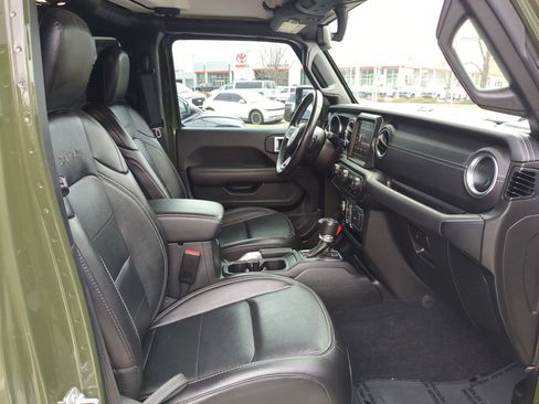 Used 2022 Jeep Wrangler Unlimited Sahara image 33