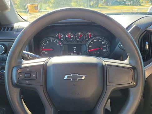 Used 2019 Chevrolet Silverado 1500 Custom Trail Boss w/ Custom Convenience Package image 18