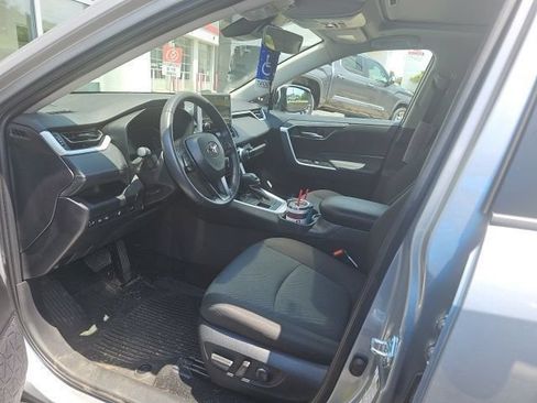 Certified 2025 Toyota RAV4 XLE w/ Convenience Package AWD/4WD image 2