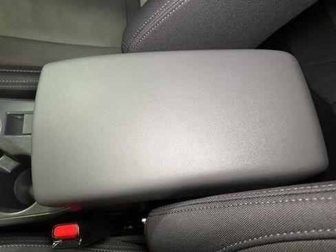 Certified 2025 Subaru Crosstrek 2.0i Premium image 25