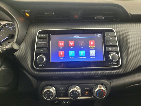 Used 2024 Nissan Kicks S FWD image 25