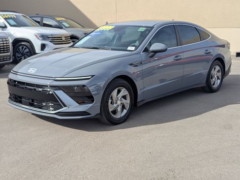 Certified 2025 Hyundai Sonata SE image 5
