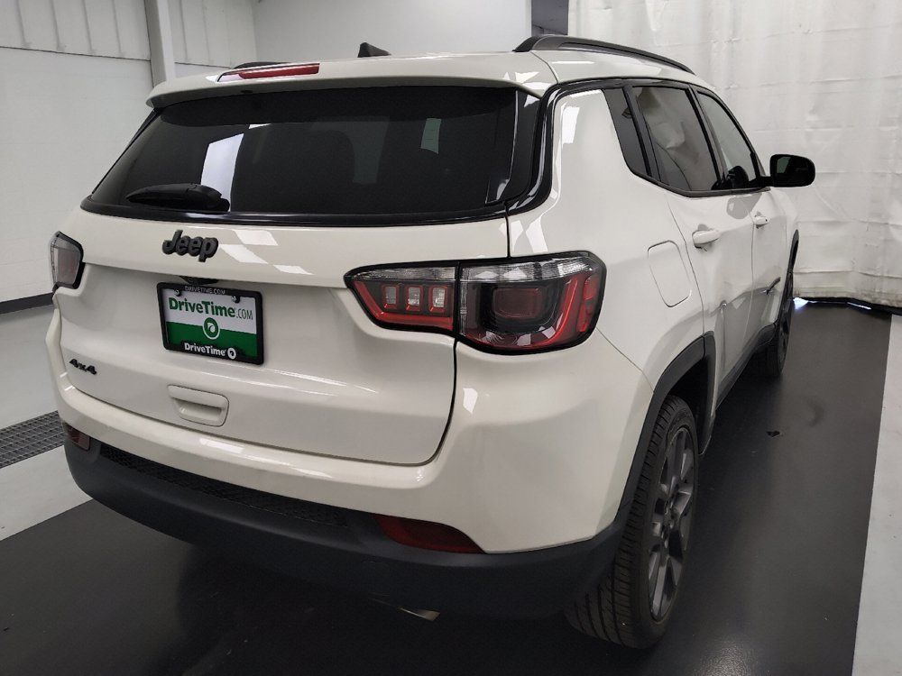 Used 2021 Jeep Compass Latitude w/ Sun and Sound Group AWD/4WD image 9