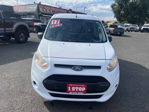 Used 2017 Ford Transit Connect XLT FWD image 2