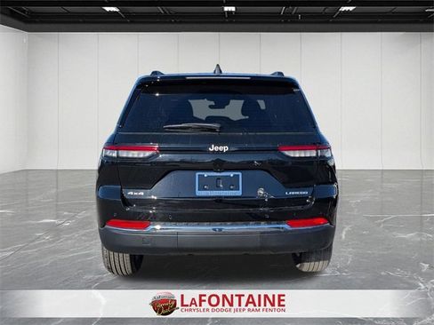 New 2025 Jeep Grand Cherokee Laredo X image 4