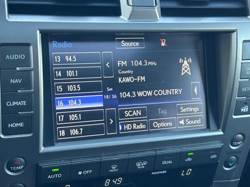 Used 2018 Lexus GX 460 w/ Navigation Package AWD/4WD image 15