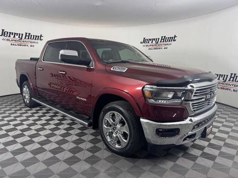 Used 2021 RAM 1500 Laramie AWD/4WD image 5
