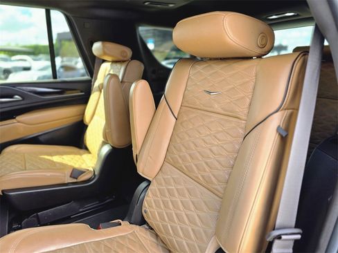 Used 2023 Cadillac Escalade Sport w/ Touring Package image 12