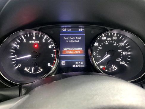 Used 2019 Nissan Rogue SV w/ Premium Package FWD image 20