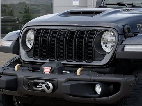 New 2025 Jeep Wrangler Unlimited Rubicon 392 image 11