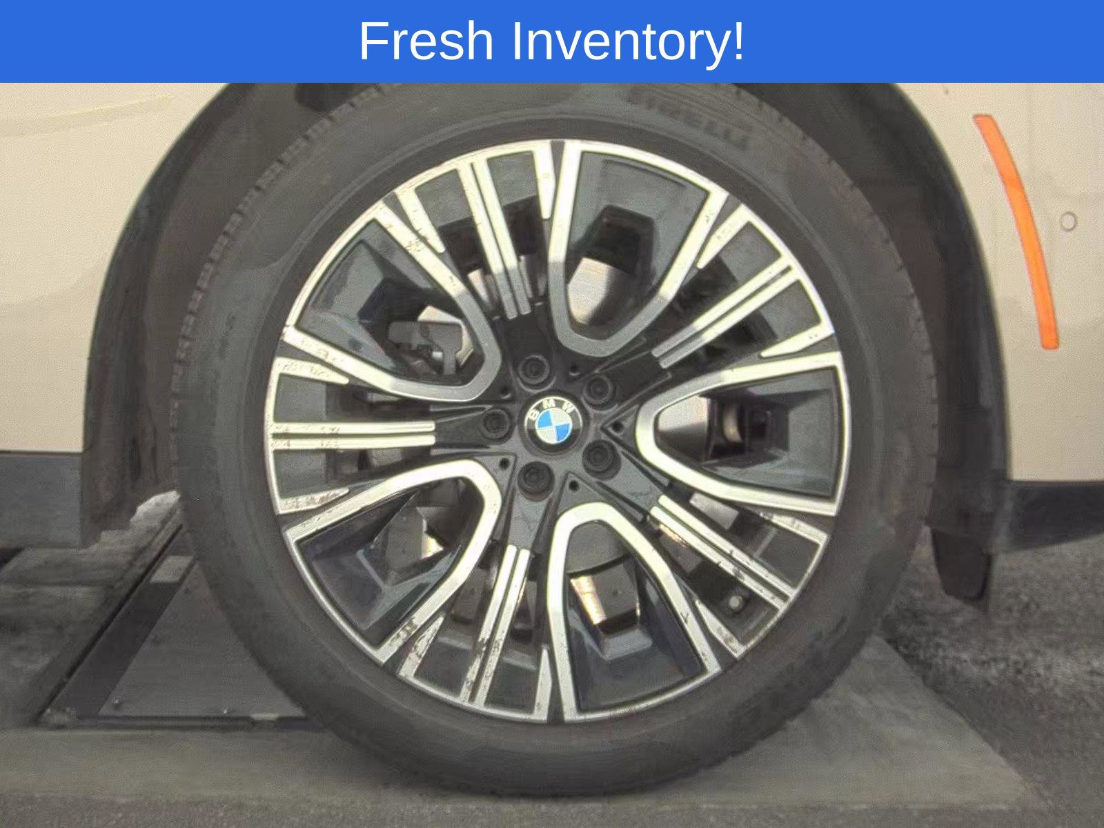 Used 2025 BMW X3 xDrive30i w/ Premium Package AWD/4WD image 10