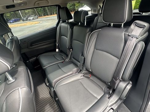 Used 2026 Honda Odyssey Elite image 8