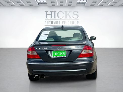 Used 2009 Mercedes-Benz CLK 550 Coupe image 6