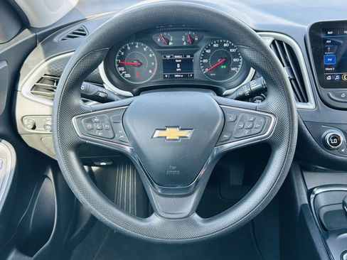 Used 2024 Chevrolet Malibu LT FWD image 13