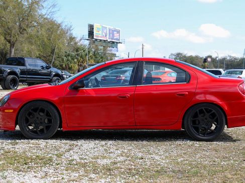 Used 2003 Dodge Neon image 3