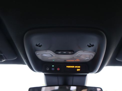 Certified 2023 Chevrolet Colorado Trail Boss w/ Technology Package image 30