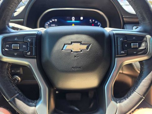 Used 2022 Chevrolet Tahoe LT w/ Luxury Package RWD image 26