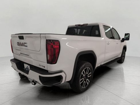 Used 2024 GMC Sierra 1500 AT4 w/ Technology Package AWD/4WD image 19