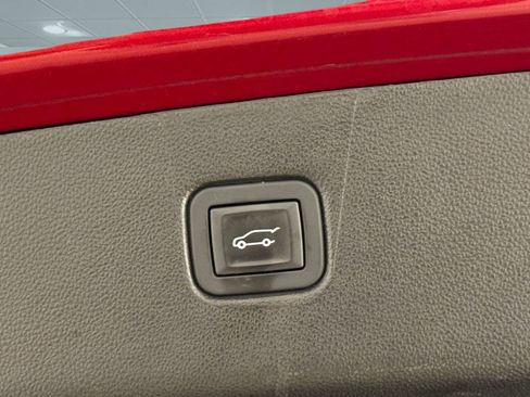 Used 2019 Chevrolet Blazer RS image 20