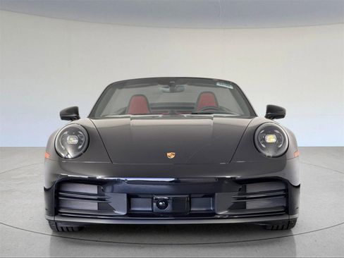 New 2026 Porsche 911 Carrera 4S image 11