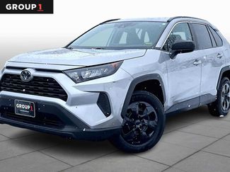 Certified 2019 Toyota RAV4 LE video 1