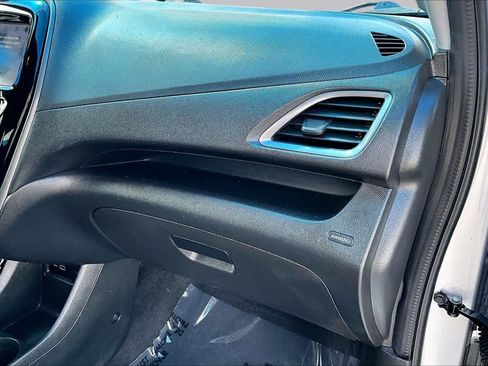 Used 2020 Chevrolet Spark LS FWD image 19
