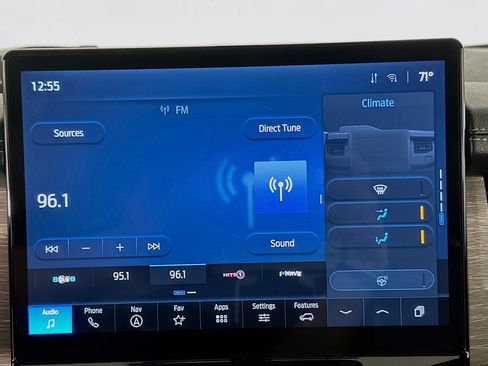 Used 2024 Ford Expedition Limited image 21