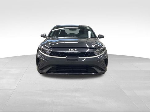 Certified 2023 Kia Forte LXS image 6