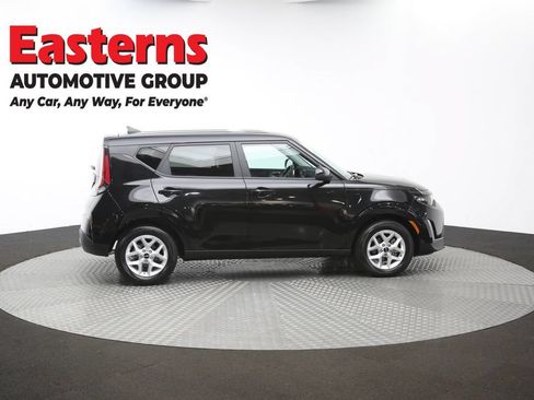 Used 2025 Kia Soul LX w/ LX Technology Package FWD image 42