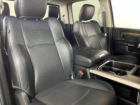 Used 2017 RAM 1500 Laramie w/ Convenience Group image 39