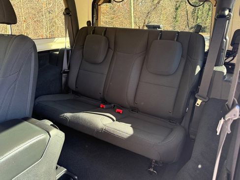 Used 2020 Jeep Wrangler Sport image 14