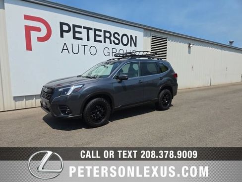 Used 2024 Subaru Forester Limited AWD/4WD image 8
