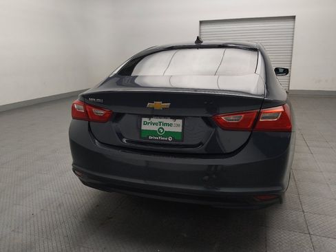 Used 2020 Chevrolet Malibu LS FWD image 7