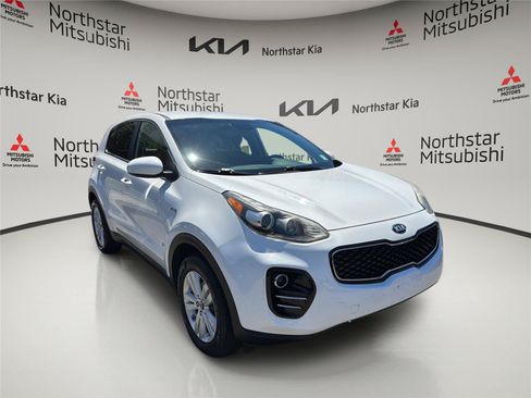 Used 2017 Kia Sportage LX AWD/4WD image 8