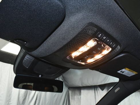 Used 2025 Mercedes-Benz GLS 450 4MATIC image 50