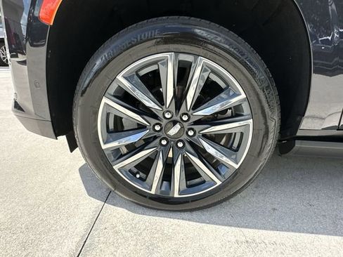 Certified 2024 Cadillac Escalade Sport Platinum w/ LPO, Floor Liner Package RWD image 18