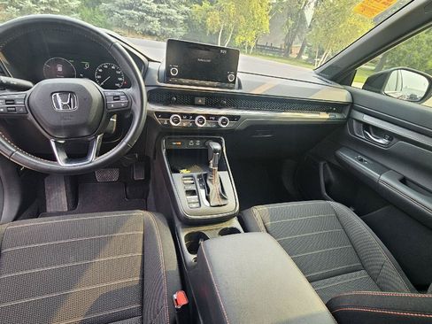 Used 2023 Honda CR-V Sport image 5