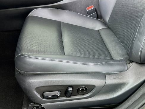 Used 2021 Lexus UX 250h w/ Premium Package image 20